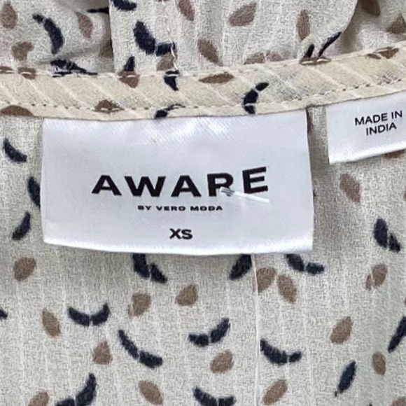 NEW | AWARE BY VERO MODA Kanya V-Neck Long Sleeve Minidress Size X-Small - Picture 3 of 12